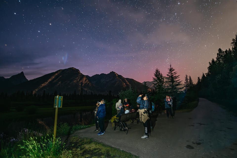 Banff: Sunset and Stars Evening Walking Tour